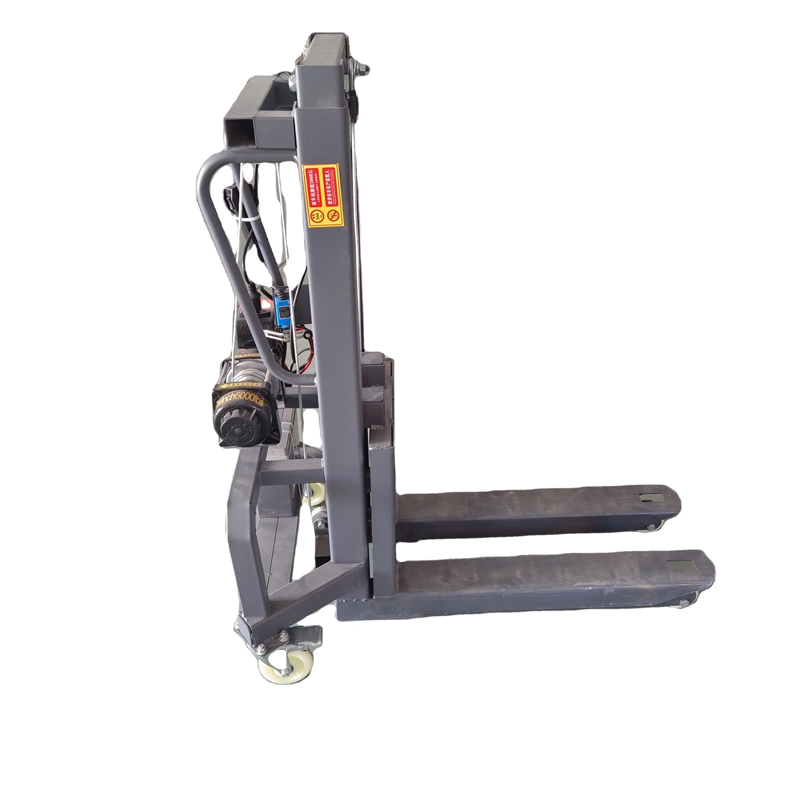 Portable Electric Forklift With 300 Kg Load Capacity 1.6-Meter Lifting